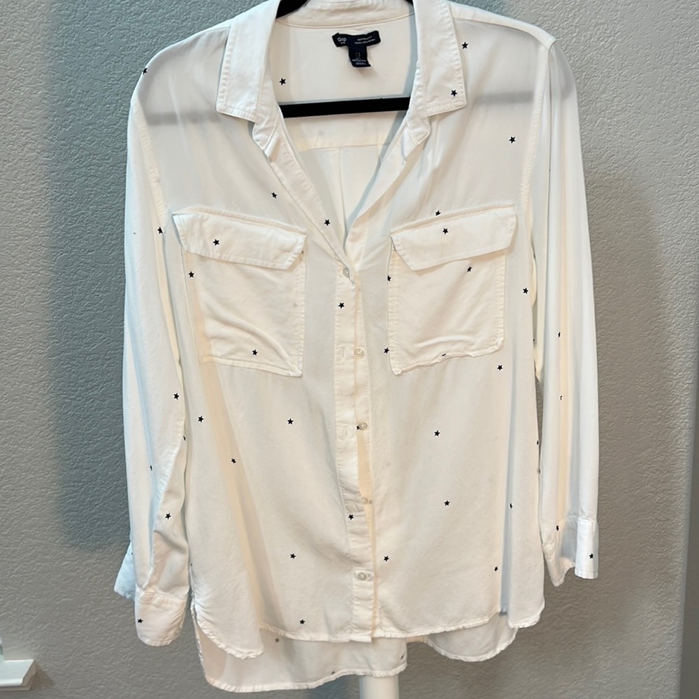 Gap Button Up